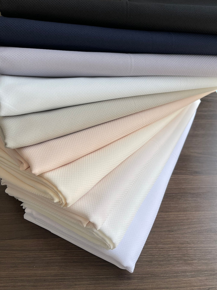 ثوب رجالي جديد منقوش