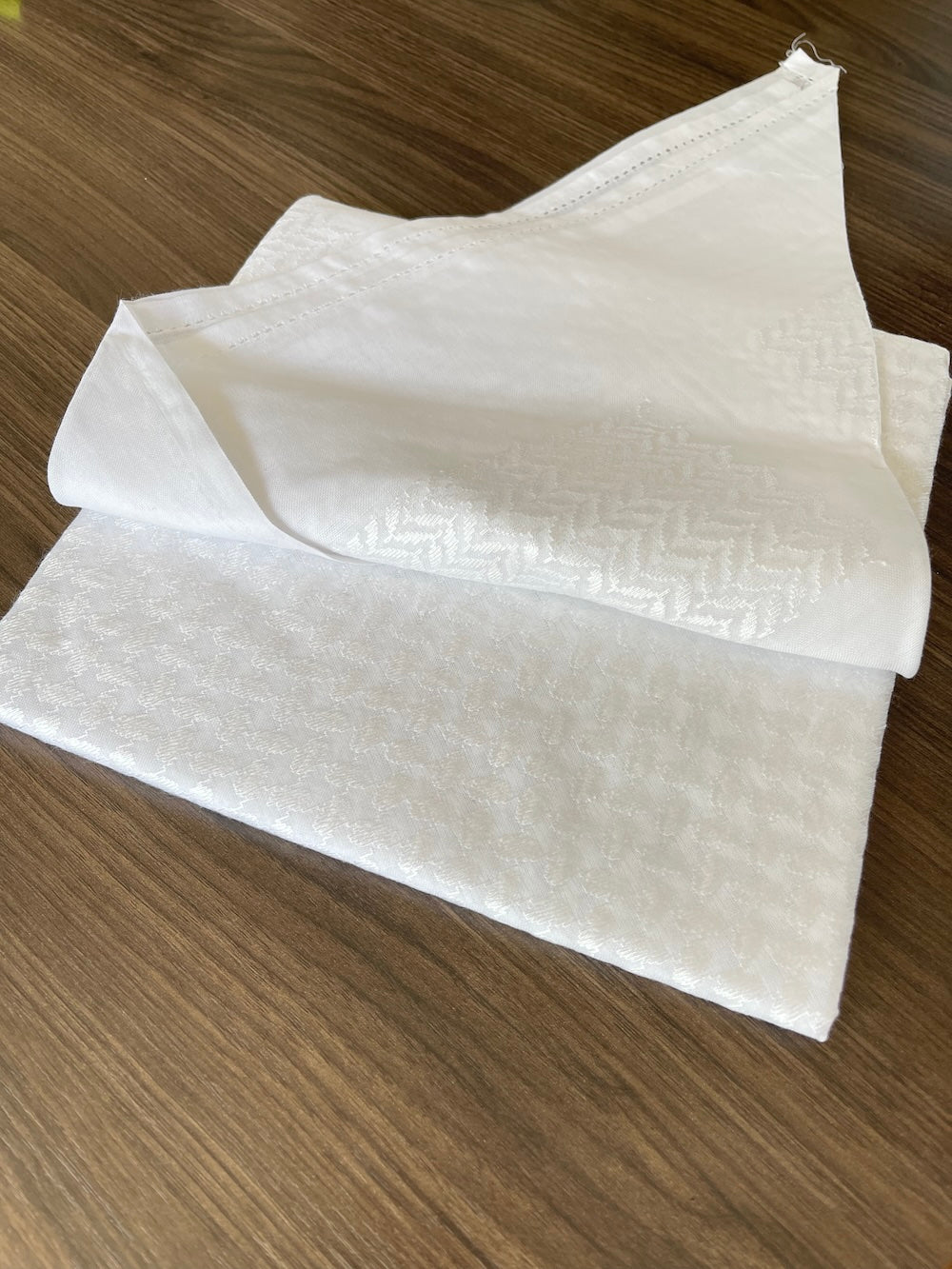 وشاح كوفية شماغ فاخر باللون الأبيض للجنسين 100% قطن