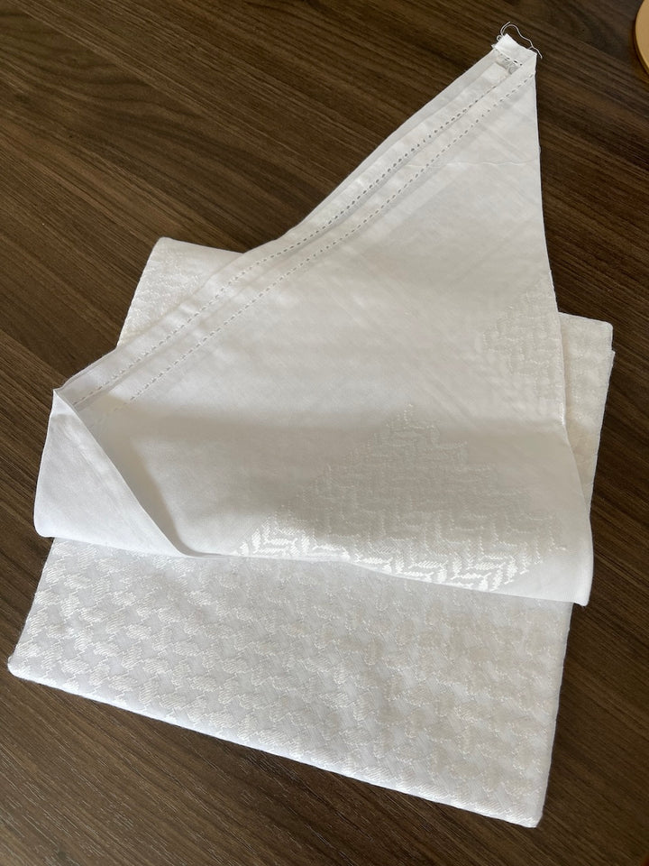 وشاح كوفية شماغ فاخر باللون الأبيض للجنسين 100% قطن