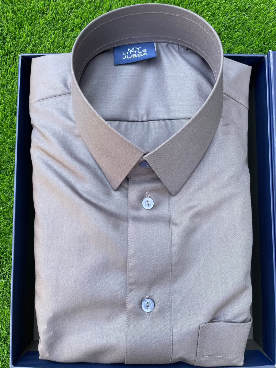 ثوب رمادي كلاسيكي