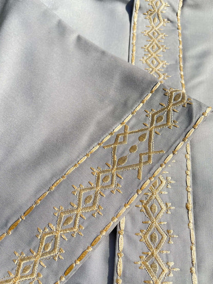 Mens Light Grey Kuwaiti Thobe with Gold Embroidery